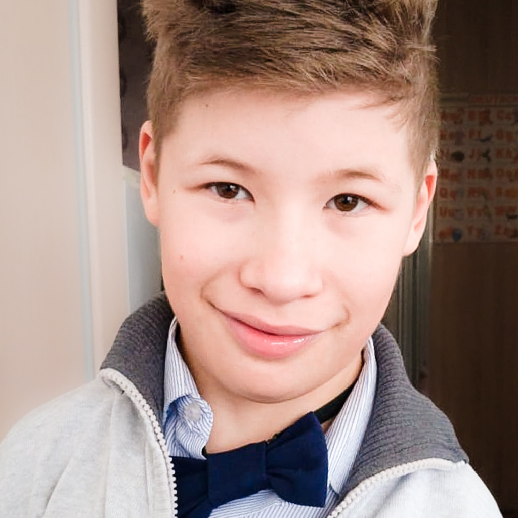 Саша пришел из школы Саша пришел из школы