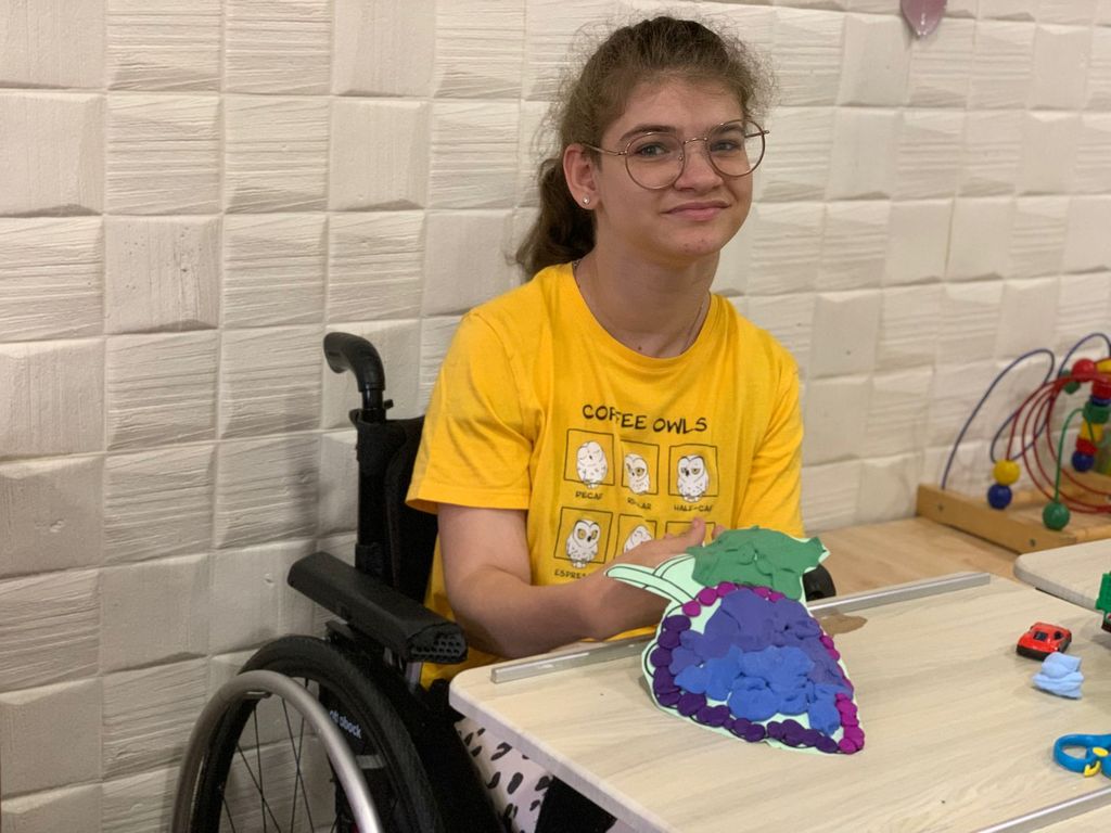 Valya_avg.jpg Valya_avg.jpg