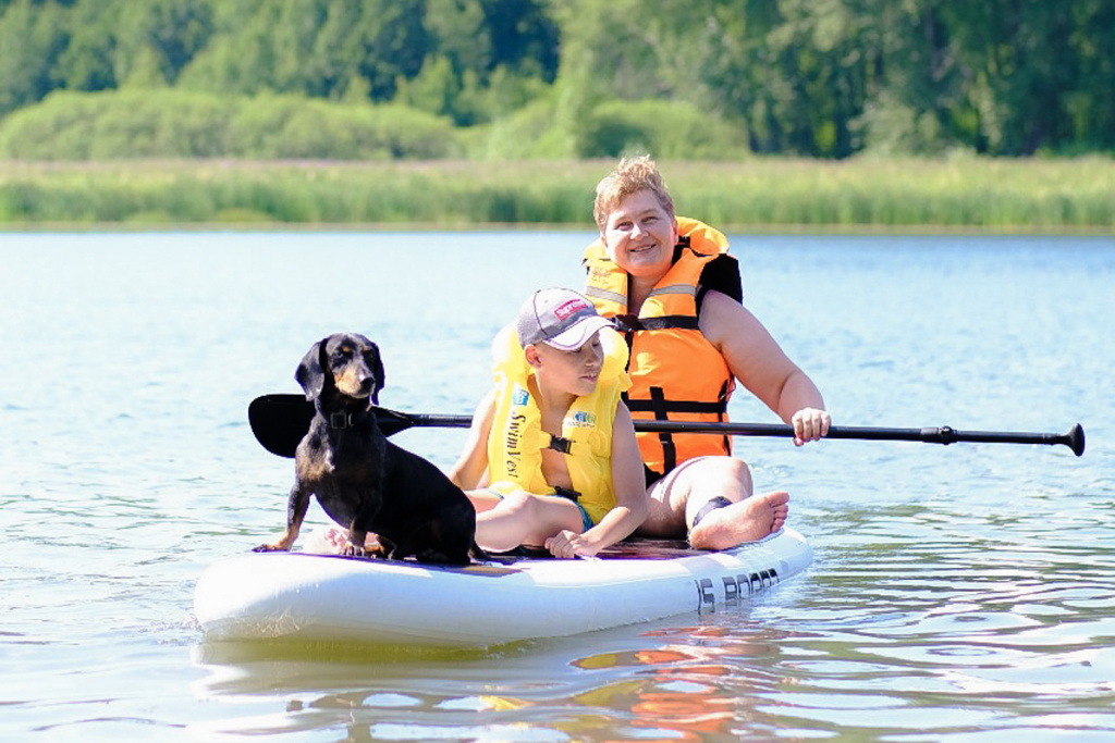 Саша и его мама Саша и его мама